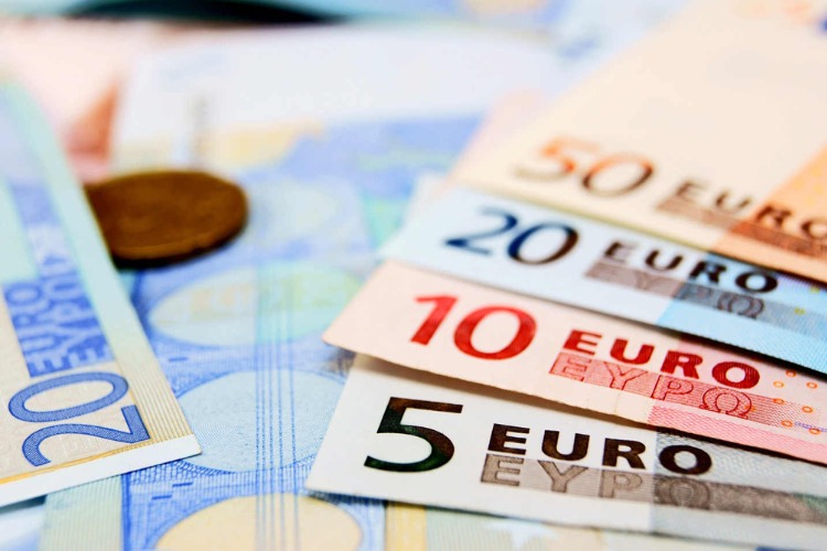 EURO duoc coi la mot trong nhung don vi tien te manh nhat the gioi